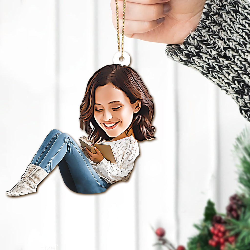 Karikatur eines Bücherliebhabers – personalisierter Buchanhänger