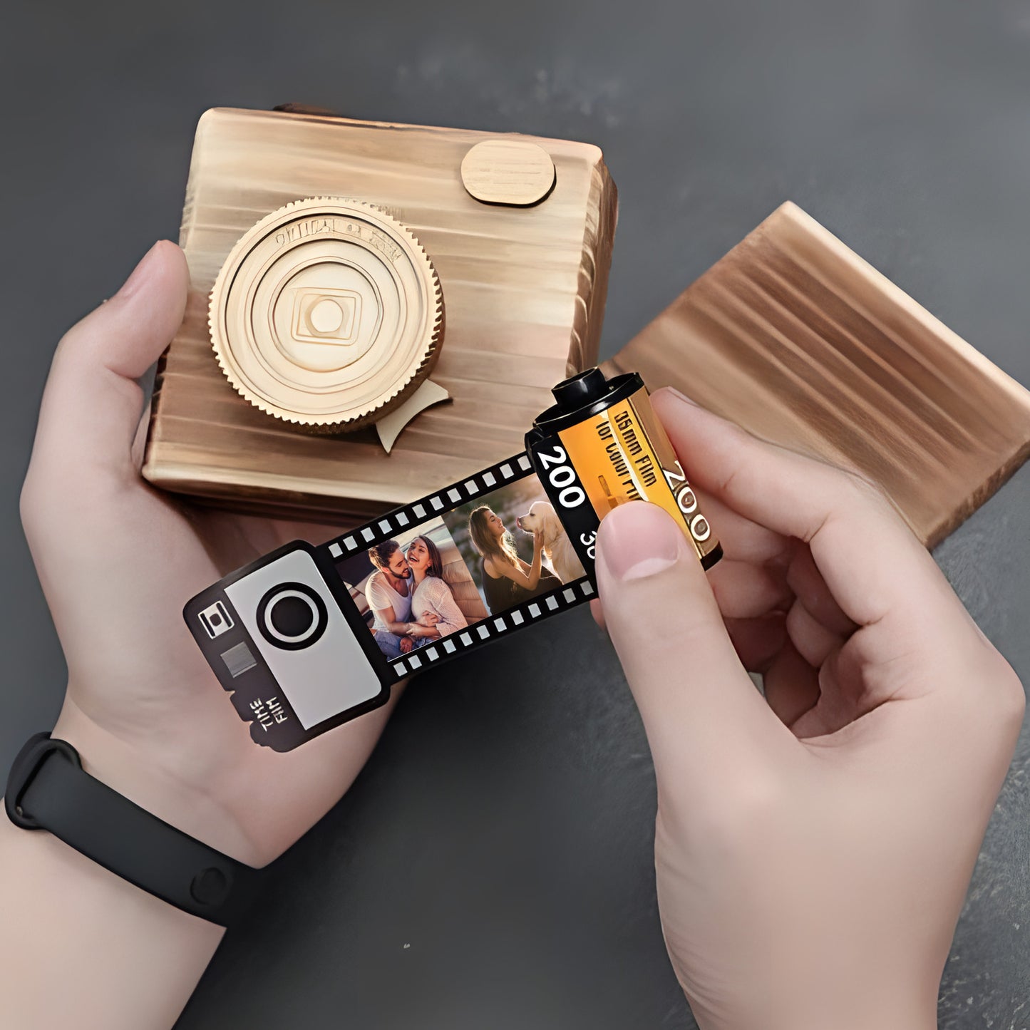 Vintage-Filmstreifen – Geschenk für Freundin, Ehefrau, Freund, Ehemann – Personalisierter Filmrollen-Schlüsselanhänger