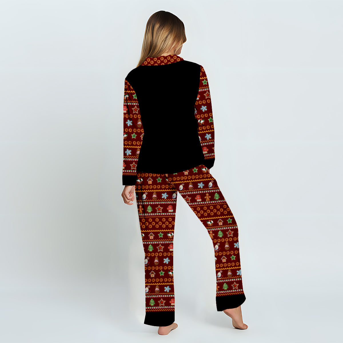 Die Jahreszeit, um frech zu sein – personalisierte Partner-Pyjamas mit Knopfleiste