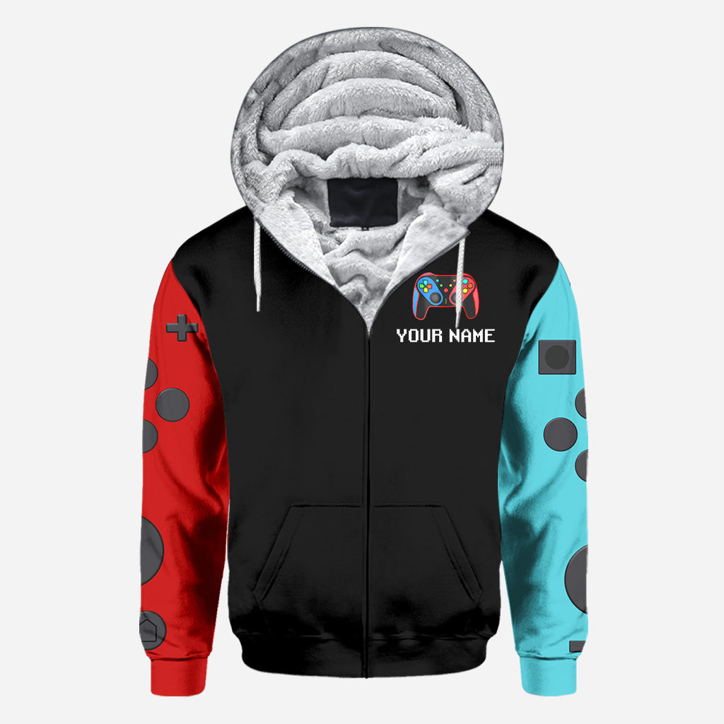 Ich habe mein Spiel pausiert, um hier zu sein – Personalisiertes Videospiel-Shirt