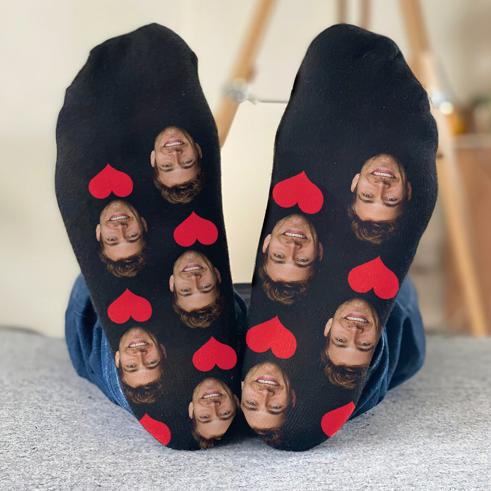 Individuelles Gesichts-Herz-Muster – Personalisierte Geschwistersocken