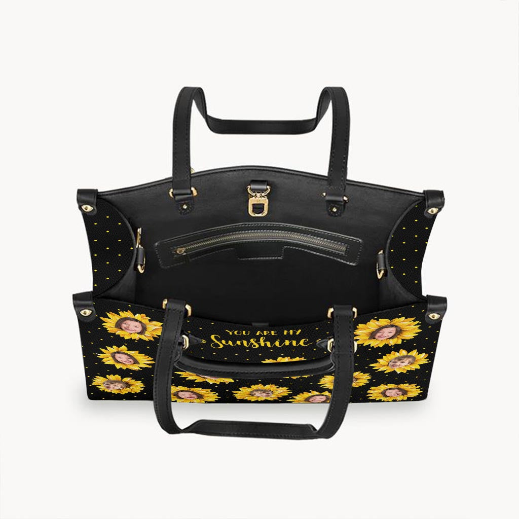 Omas Garten – Geschenk für Oma, Mama – Personalisierte Lederhandtasche