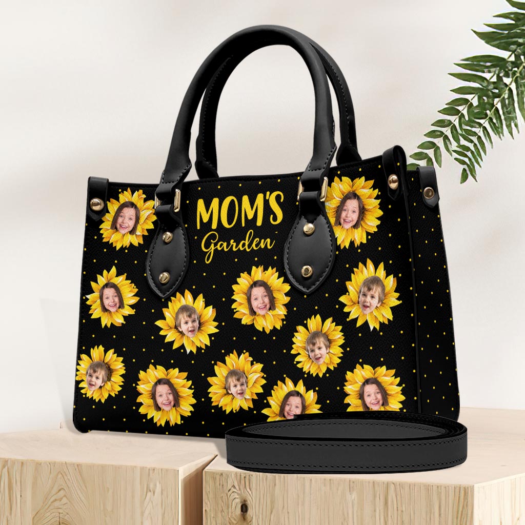 Omas Garten – Geschenk für Oma, Mama – Personalisierte Lederhandtasche