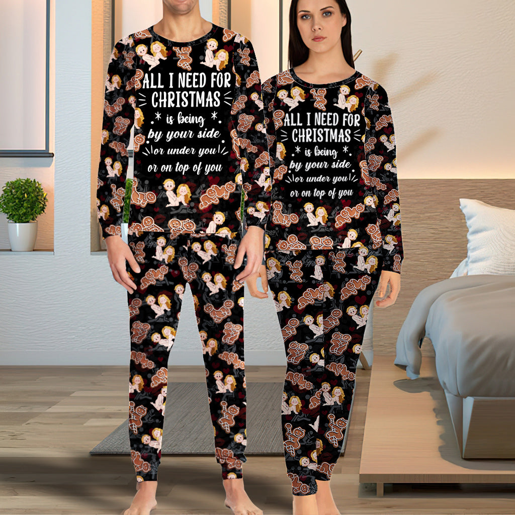 Alles, was ich zu Weihnachten brauche, bist du – personalisiertes Partnerpyjama-Set