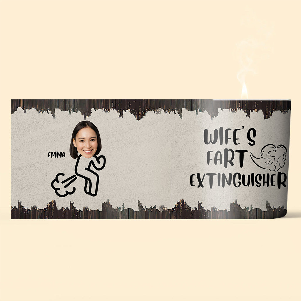 Furzlöscher – Geschenk für Papa, Oma, Opa, Mama, Onkel, Tante, Sohn, Tochter, Bruder, Schwester, Enkelin, Enkel, Ehemann, Ehefrau, Freund, Freundin, Freund – Personalisierte Kerze mit Holzdeckel