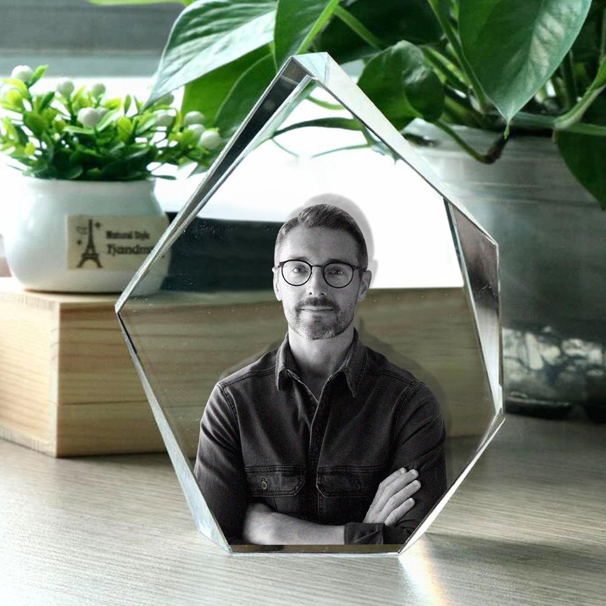 Custom Photo - Personalized Uncle Laser Engraving 3D Iceberg Shaped Crystal Lamp