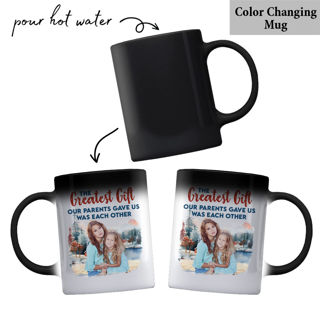 Das beste Geschenk – personalisierte Geschwistertasse