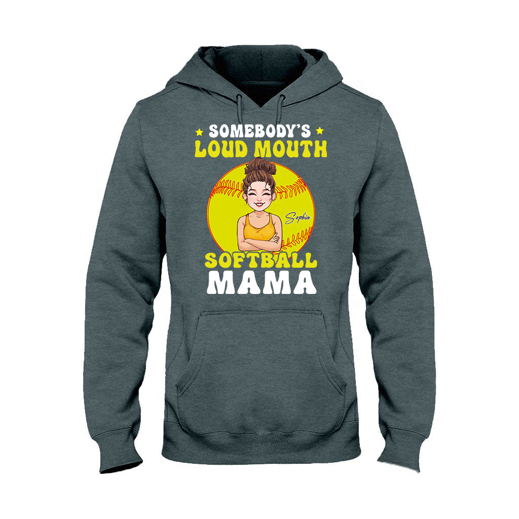 Softball-Mama mit lauter Klappe – Personalisiertes Softball-T-Shirt und Hoodie