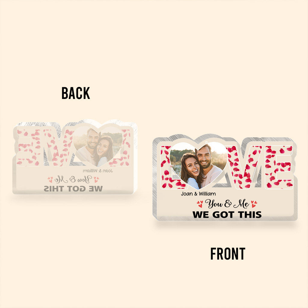 This Is Us – Geschenkidee für Paare (Ehemann, Ehefrau, Freundin, Freund) – Personalisierte Acrylplakette in individueller Form