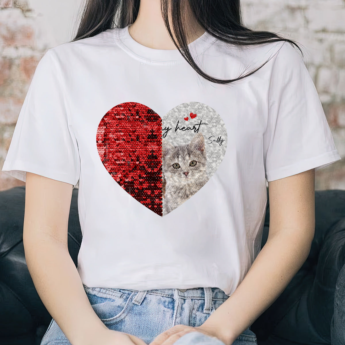 Für immer in meinem Herzen – Personalisiertes Foto von Hund & Katze – Geschenk für Hunde- und Katzenliebhaber – Pailletten-T-Shirt