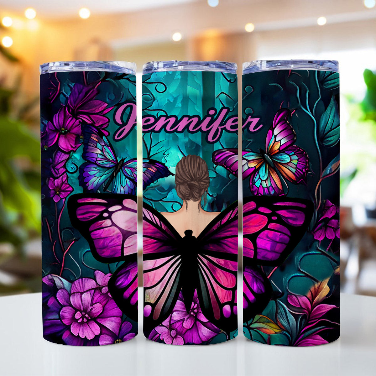 Schmetterlingsmädchen – Schmetterlingsgeschenk für sie – Personalisierter schmaler Trinkbecher