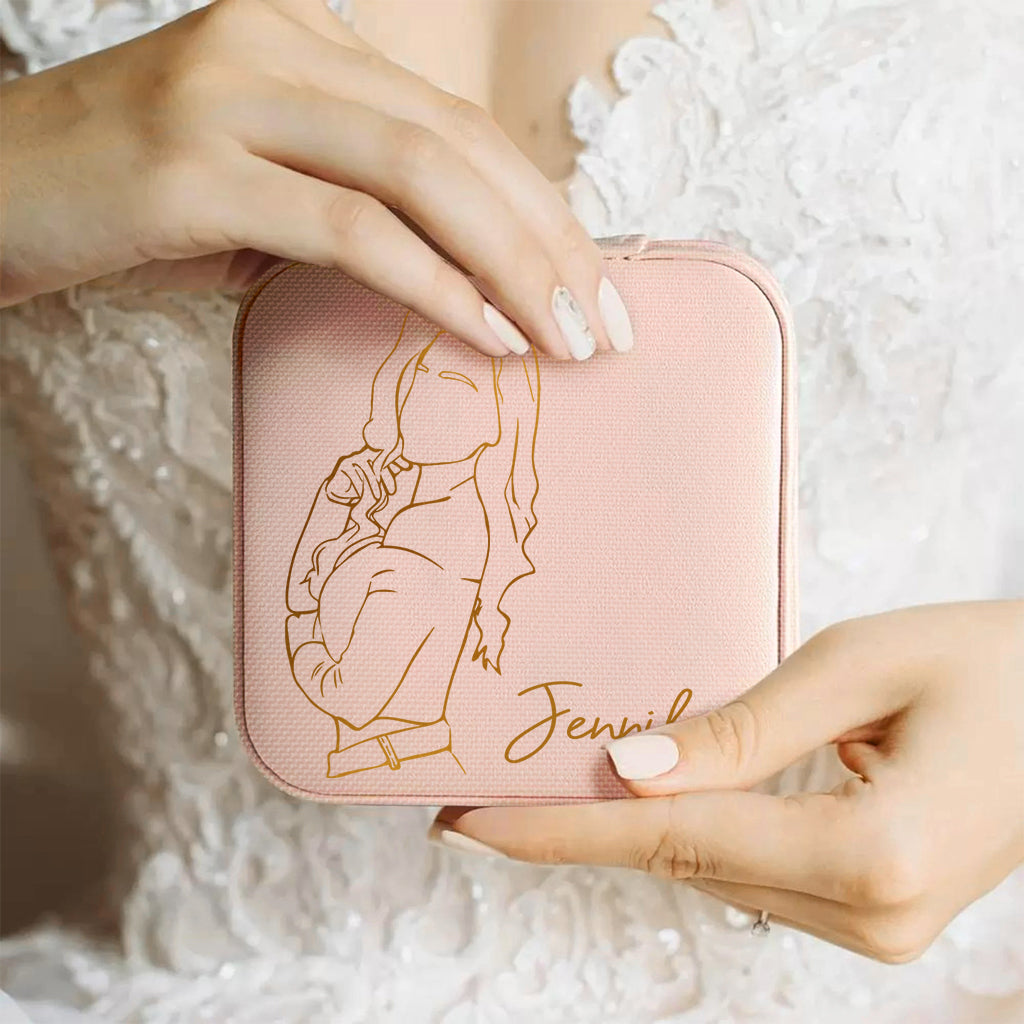 Custom Line Drawing - gift for grandma, mom, aunt, daughter, sister, granddaughter, wife, girlfriend - Personalized Jewelry Box