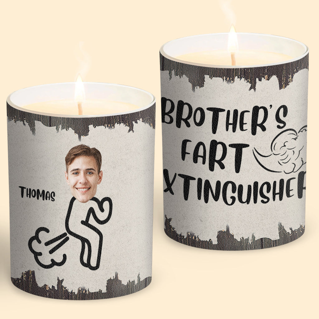 Furzlöscher – Geschenk für Papa, Oma, Opa, Mama, Onkel, Tante, Sohn, Tochter, Bruder, Schwester, Enkelin, Enkel, Ehemann, Ehefrau, Freund, Freundin, Freund – Personalisierte Kerze mit Holzdeckel