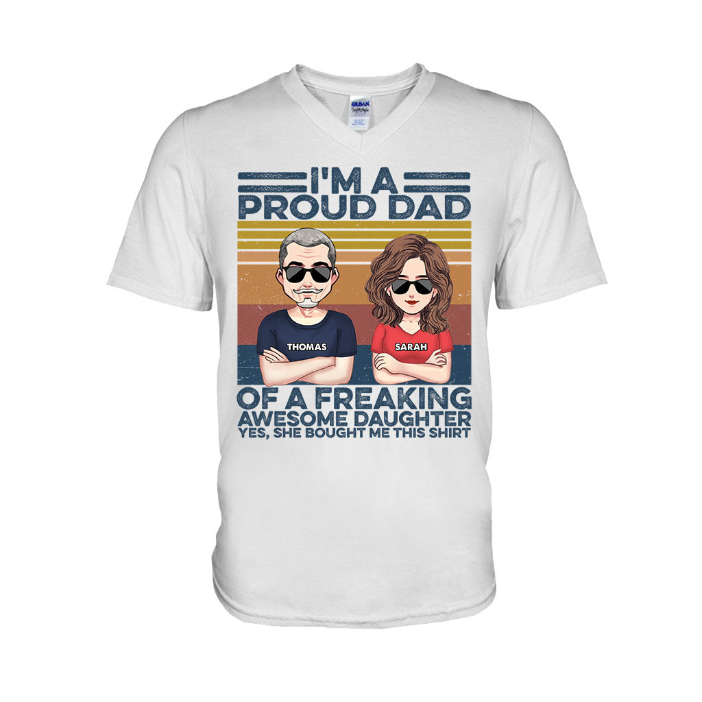 Wie der Vater, so der Sohn – Geschenk für Papa – Personalisiertes T-Shirt und Hoodie