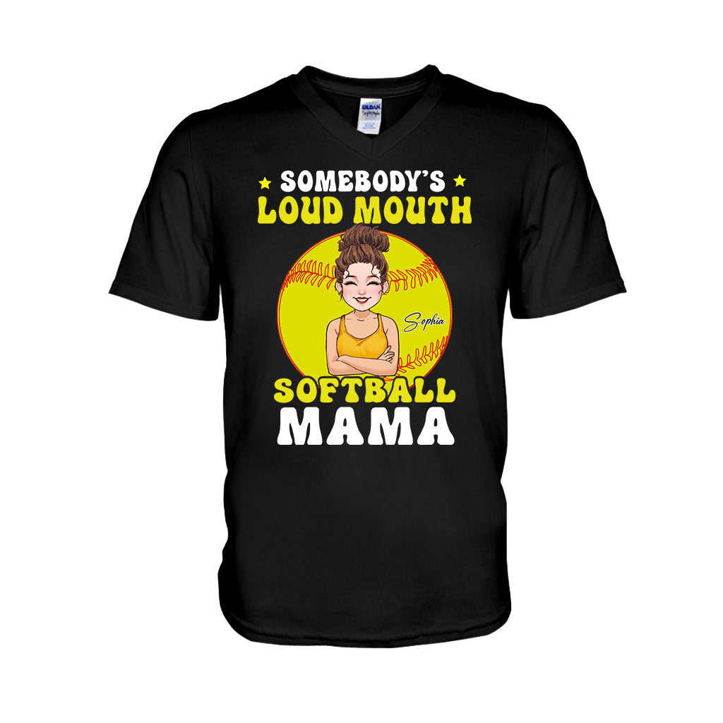 Softball-Mama mit lauter Klappe – Personalisiertes Softball-T-Shirt und Hoodie