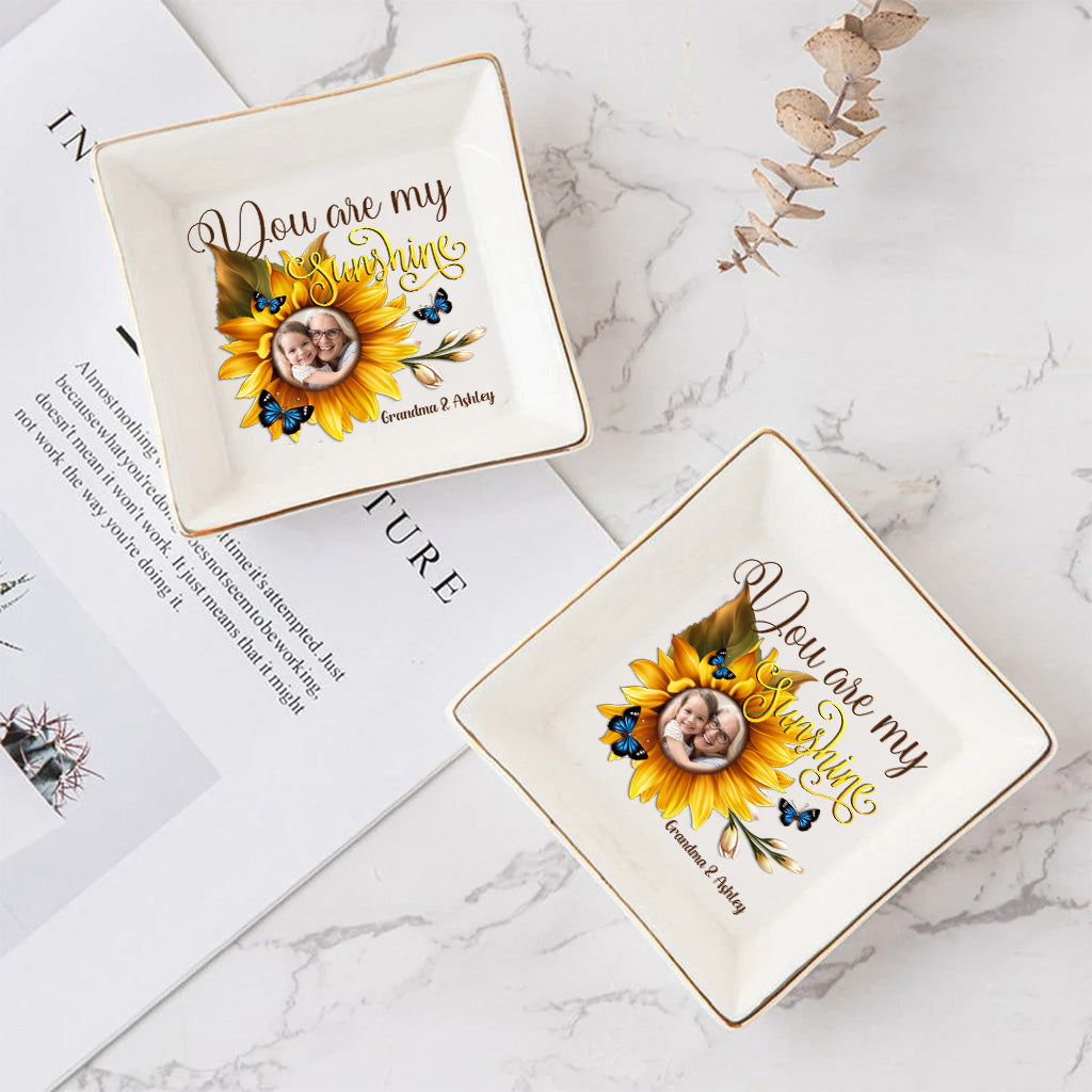 You Are My Sunshine - Gift for mom, grandma, sister, friend, wife, daughter, son, husband, brother, aunt, dad, granddaughter, grandson - Personalized Jewelry Dish