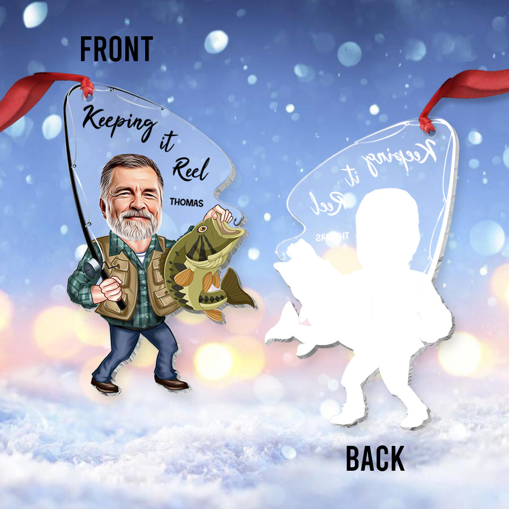 Foto eingefügt: Lustiges Angeln, das die Rolle hält – Personalisierter transparenter Angel-Anhänger