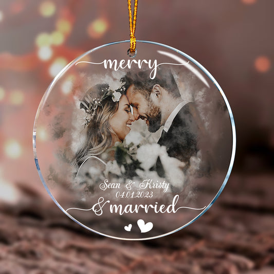 Merry And Married - Personalized Husband And Wife Ornament