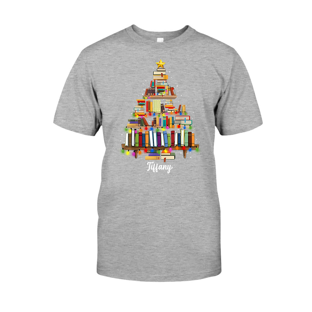 Bücher-Weihnachtsbaum – Personalisiertes Buch-T-Shirt und Hoodie