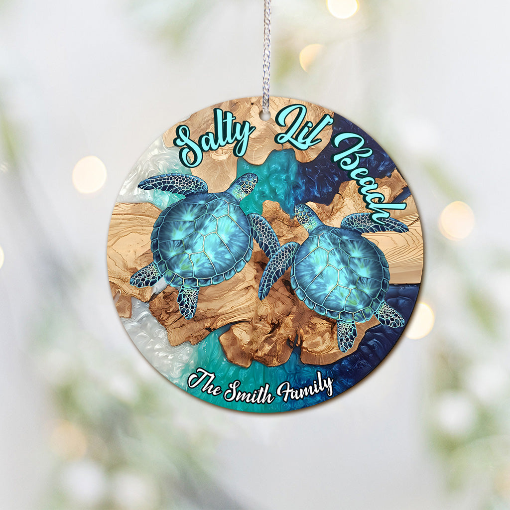 Salty Lil' Beach – Personalisierter Schildkröten-Anhänger