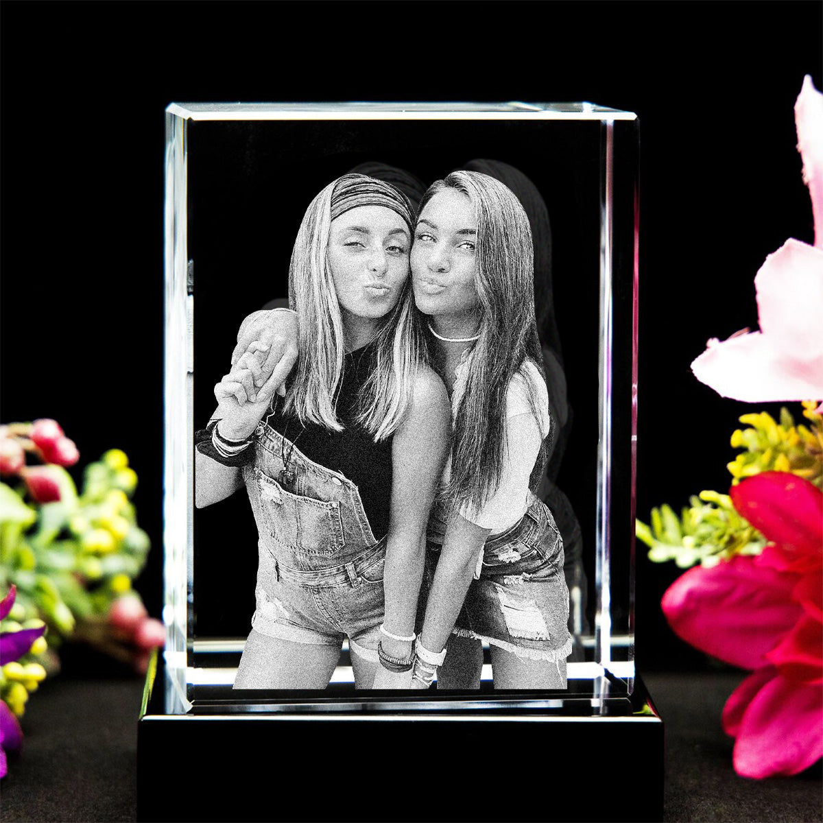 Individuelles Foto – Personalisierte Lasergravur für Ihre Tochter auf einer 3D-Kristalllampe in Quaderform