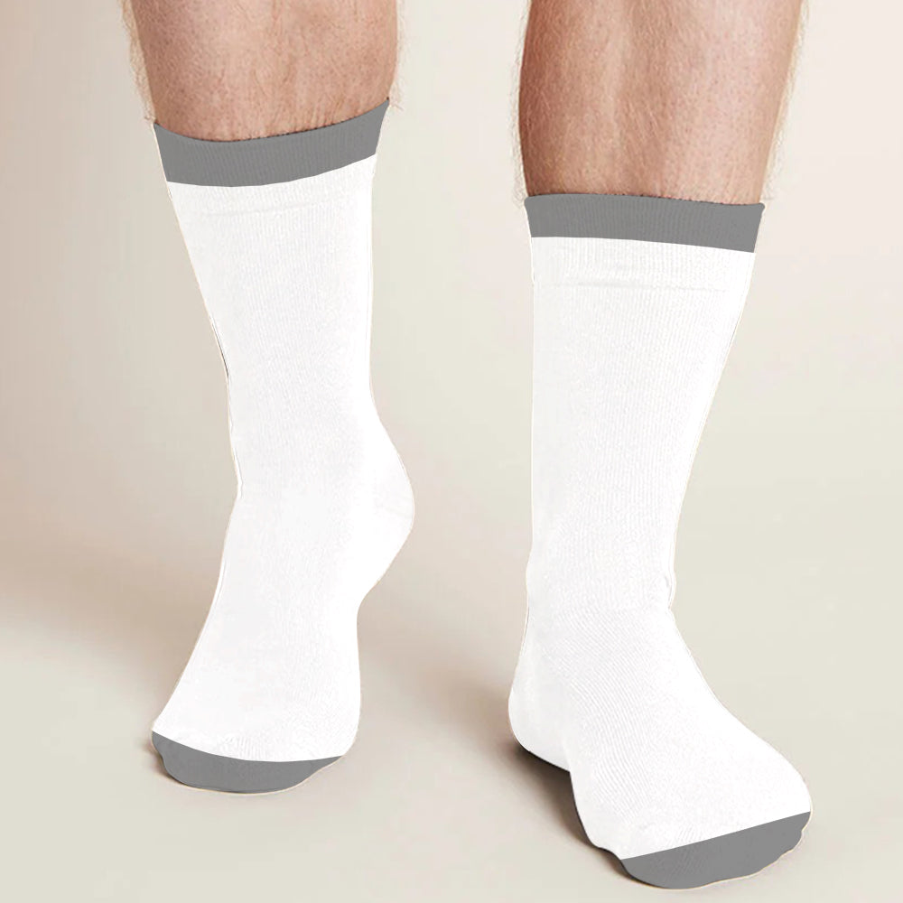 Ich weiß, er ist süß, aber er gehört mir – personalisierte Partner-Socken