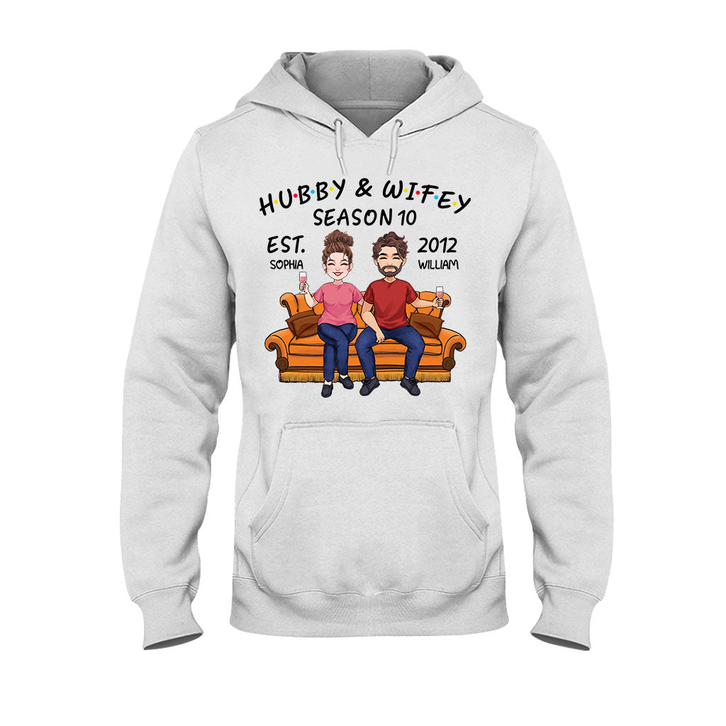 Ehemann und Ehefrau – Personalisiertes Partner-T-Shirt und Hoodie