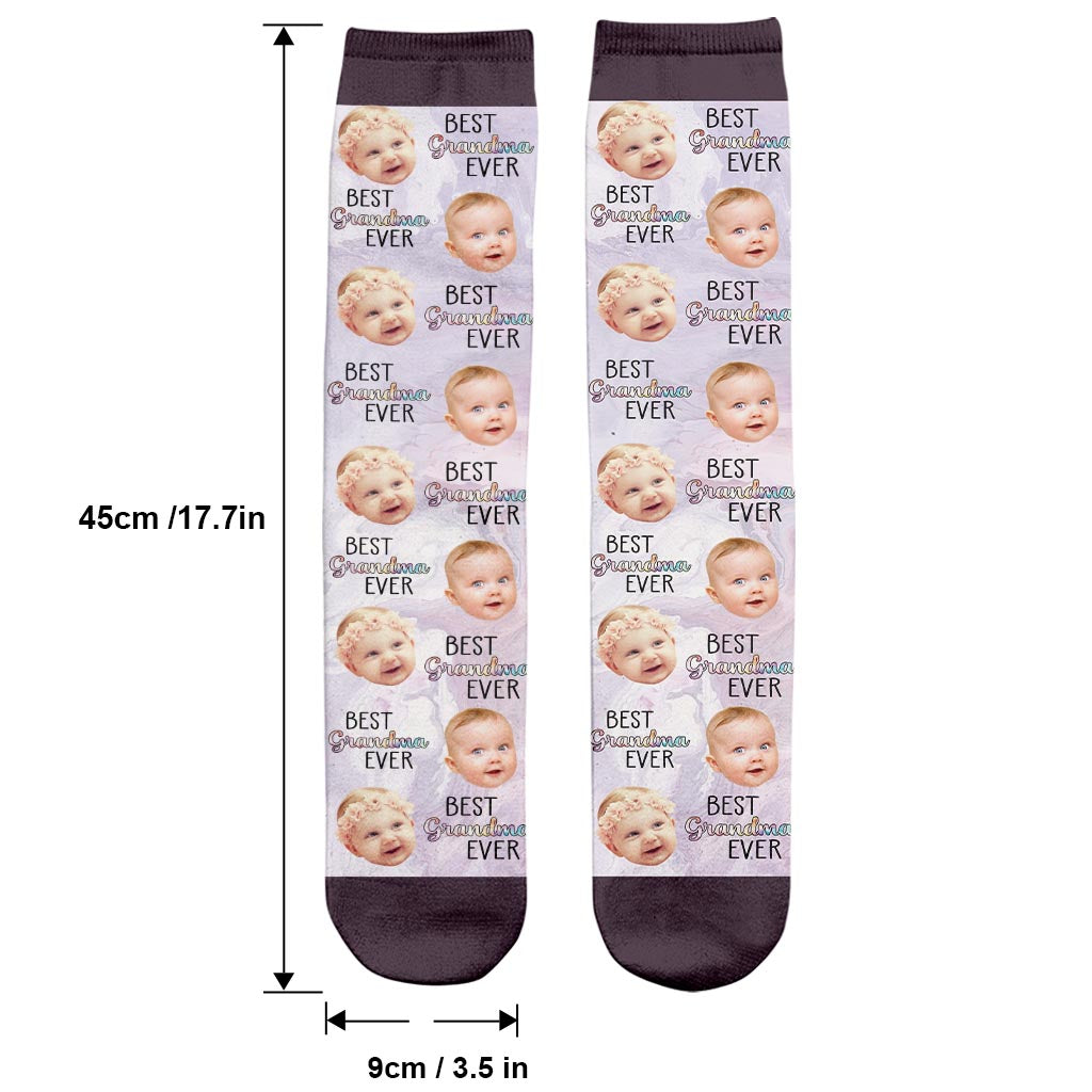 Die beste Oma der Welt – Geschenk für Mama, Tante – Personalisierte Socken