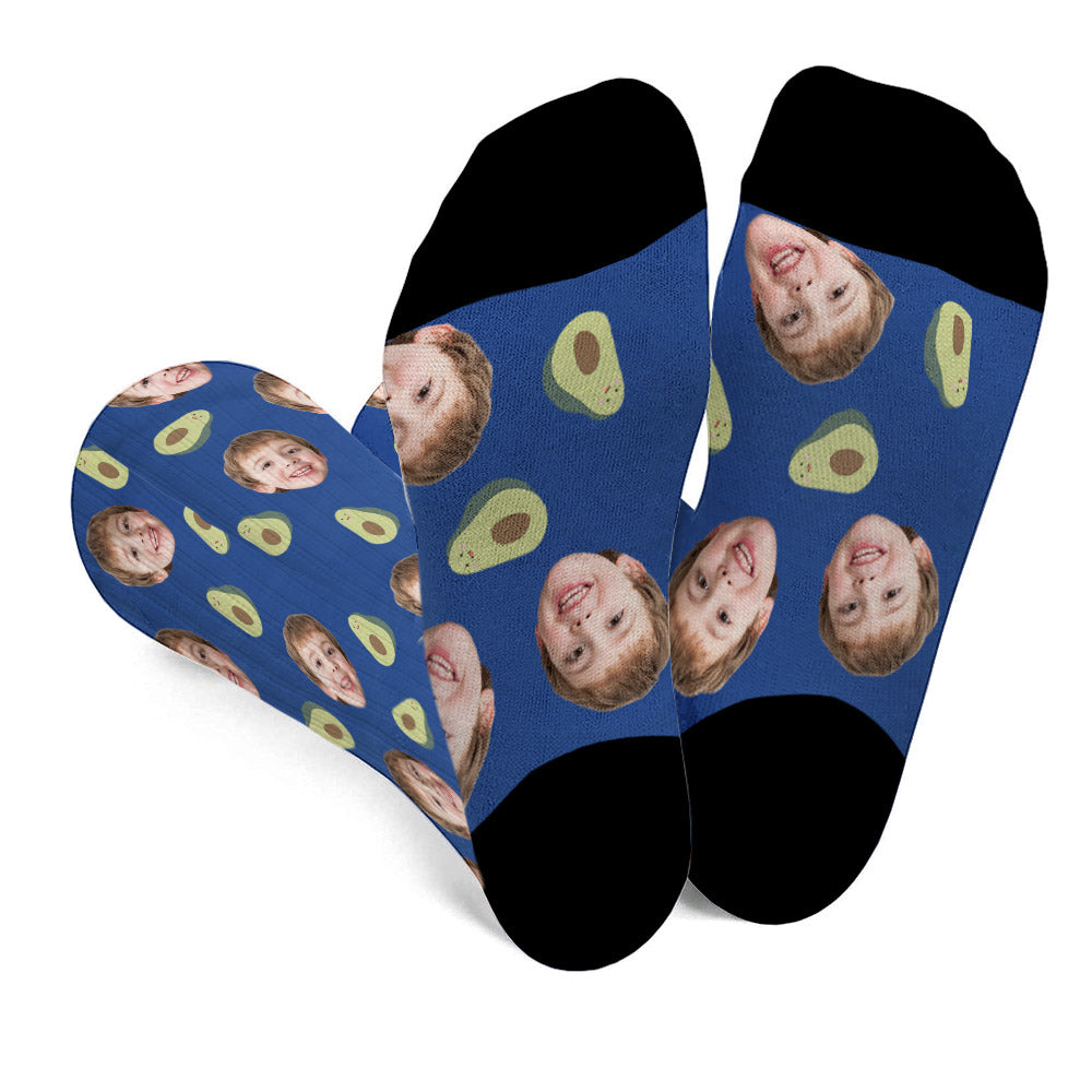 Lustiges Symbolmuster – personalisierte Socken für Söhne