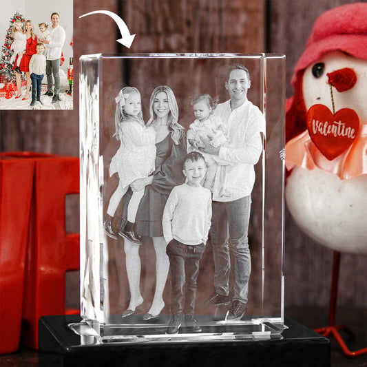 Individuelles Foto – Personalisierte Familien-Lasergravur auf 3D-Kristalllampe in Quaderform