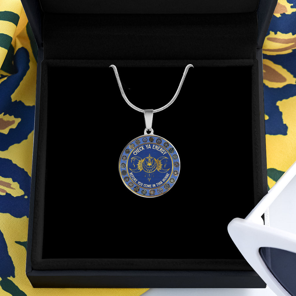 Überprüfe deine Energie – Runde Hexen-Anhänger-Halskette
