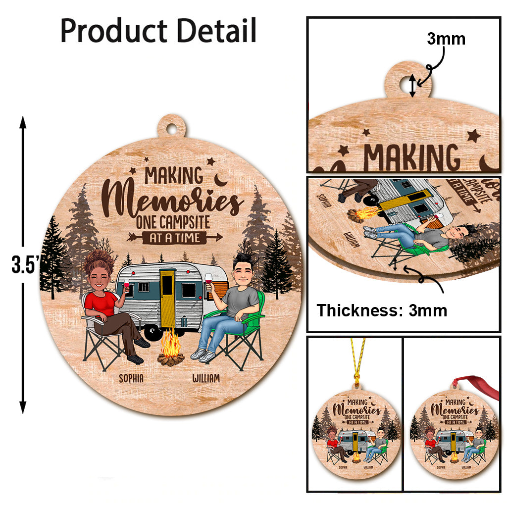 Fröhlicher Camper – Campinggeschenk für Ehemann, Ehefrau, Freund – Personalisierter Schmuck