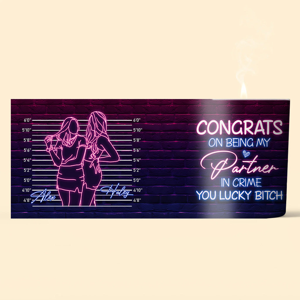 Glückwunsch, dass du mein Komplize bist! – Geschenk für eine Freundin – Personalisierte Kerze mit Holzdeckel