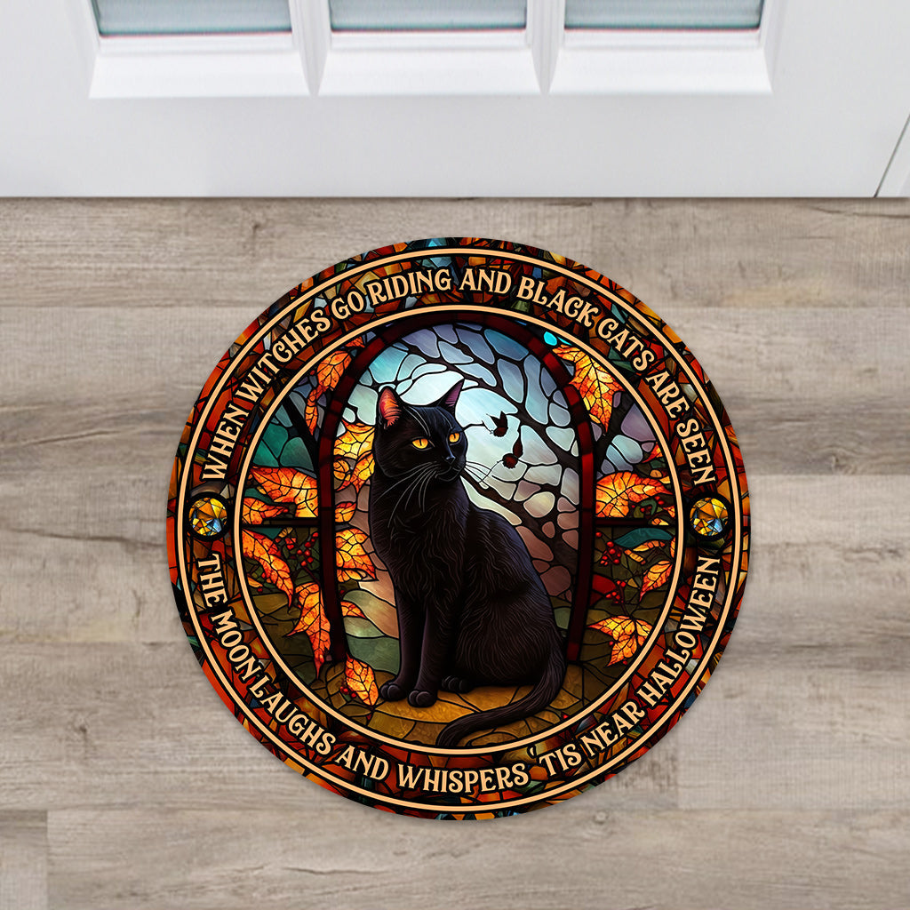 Wenn Hexen reiten und schwarze Katzen gesehen werden – Hexenförmige Fußmatte