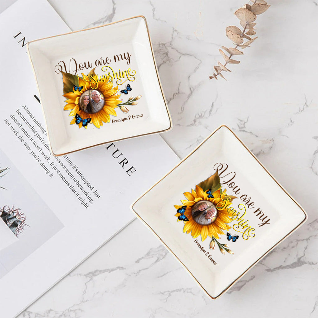 You Are My Sunshine - Gift for mom, grandma, sister, friend, wife, daughter, son, husband, brother, aunt, dad, granddaughter, grandson - Personalized Jewelry Dish