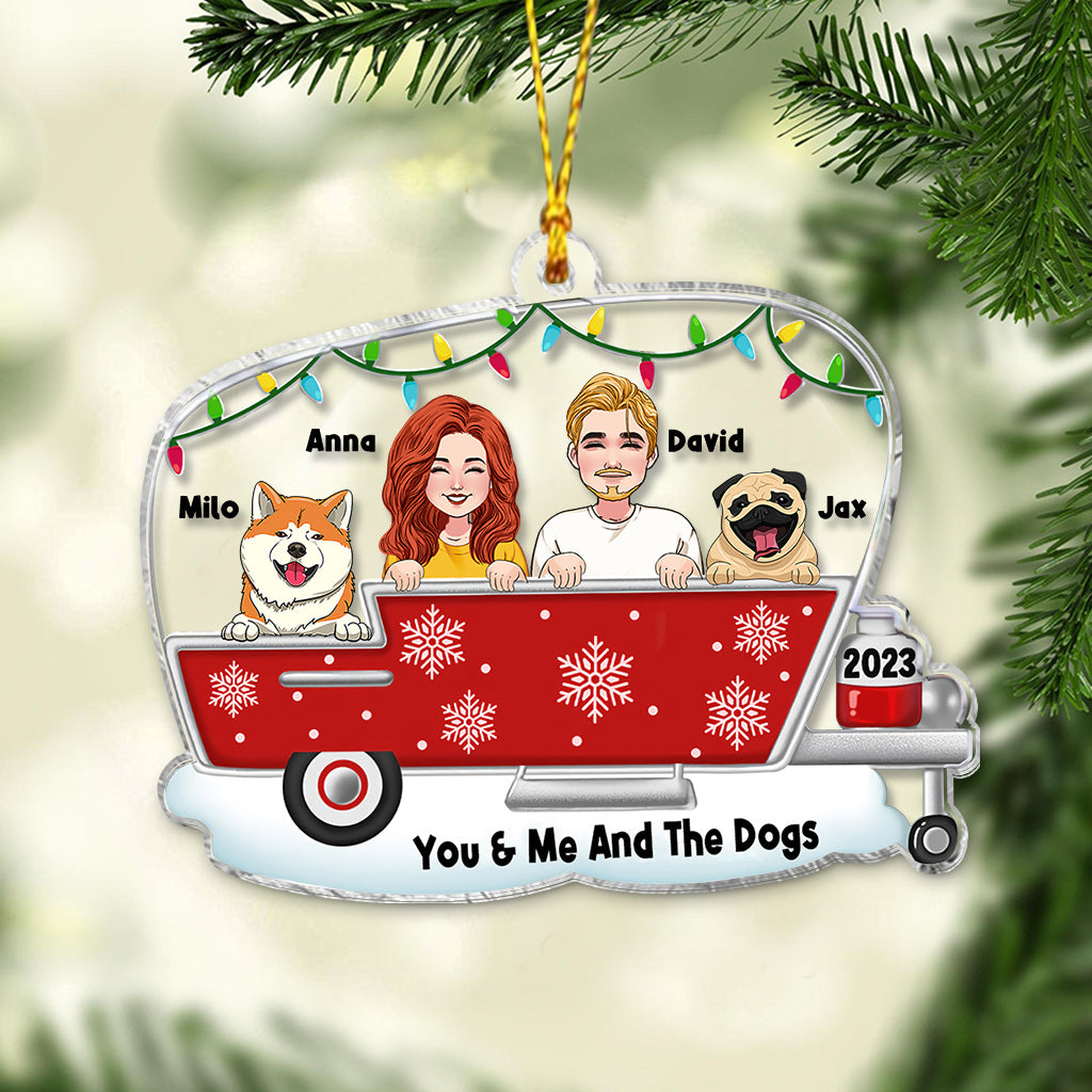 Du, ich und die Hunde – Personalisierter, transparenter Camping-Anhänger