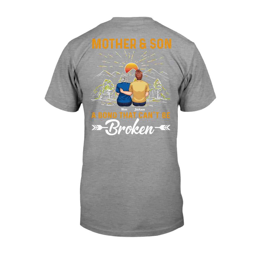 Mutter und Sohn – ein unzerbrechliches Band – personalisiertes Mutter-T-Shirt und Hoodie