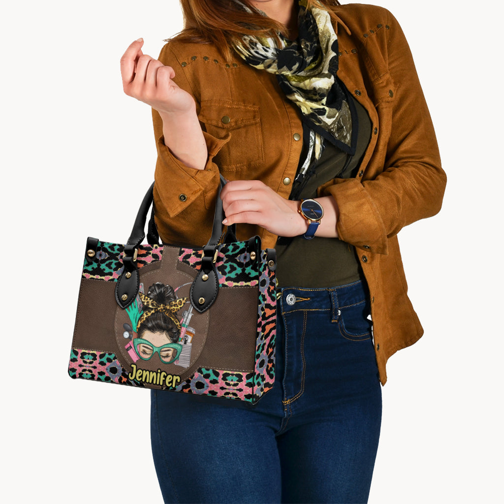 Nurse Life – Personalisierte Lederhandtasche für Krankenschwestern