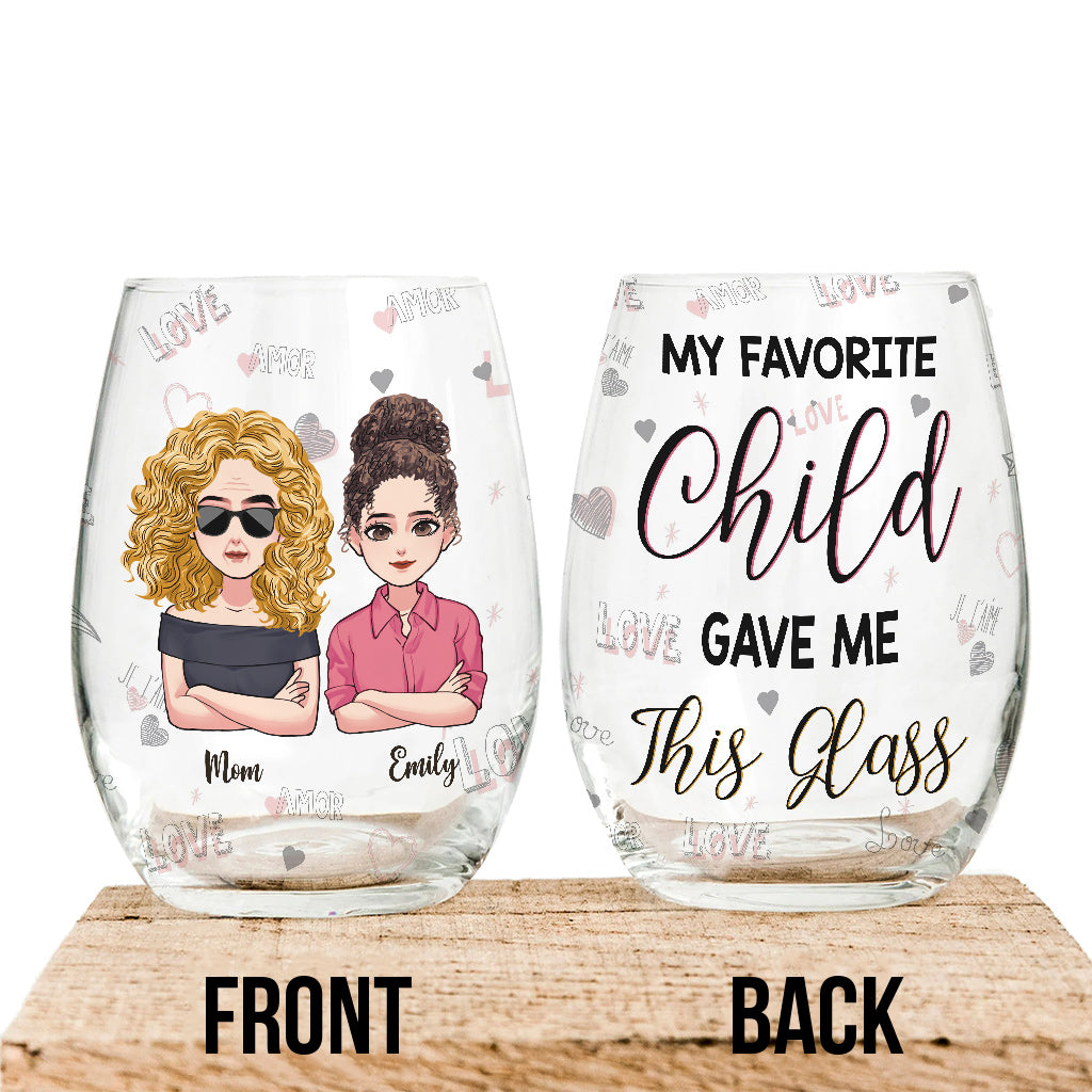 Mein Lieblingskind schenkte mir dieses Glas – personalisiertes Weinglas zum Muttertag mit Aufschrift „Mother All Over“.