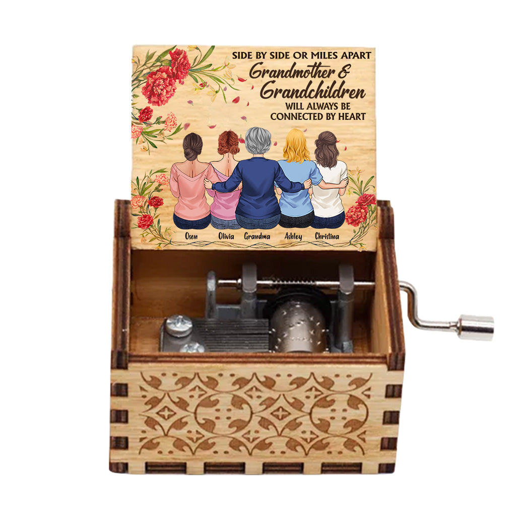 Side By Side - Personalized Mother's Day Grandma Hand Crank Music Box