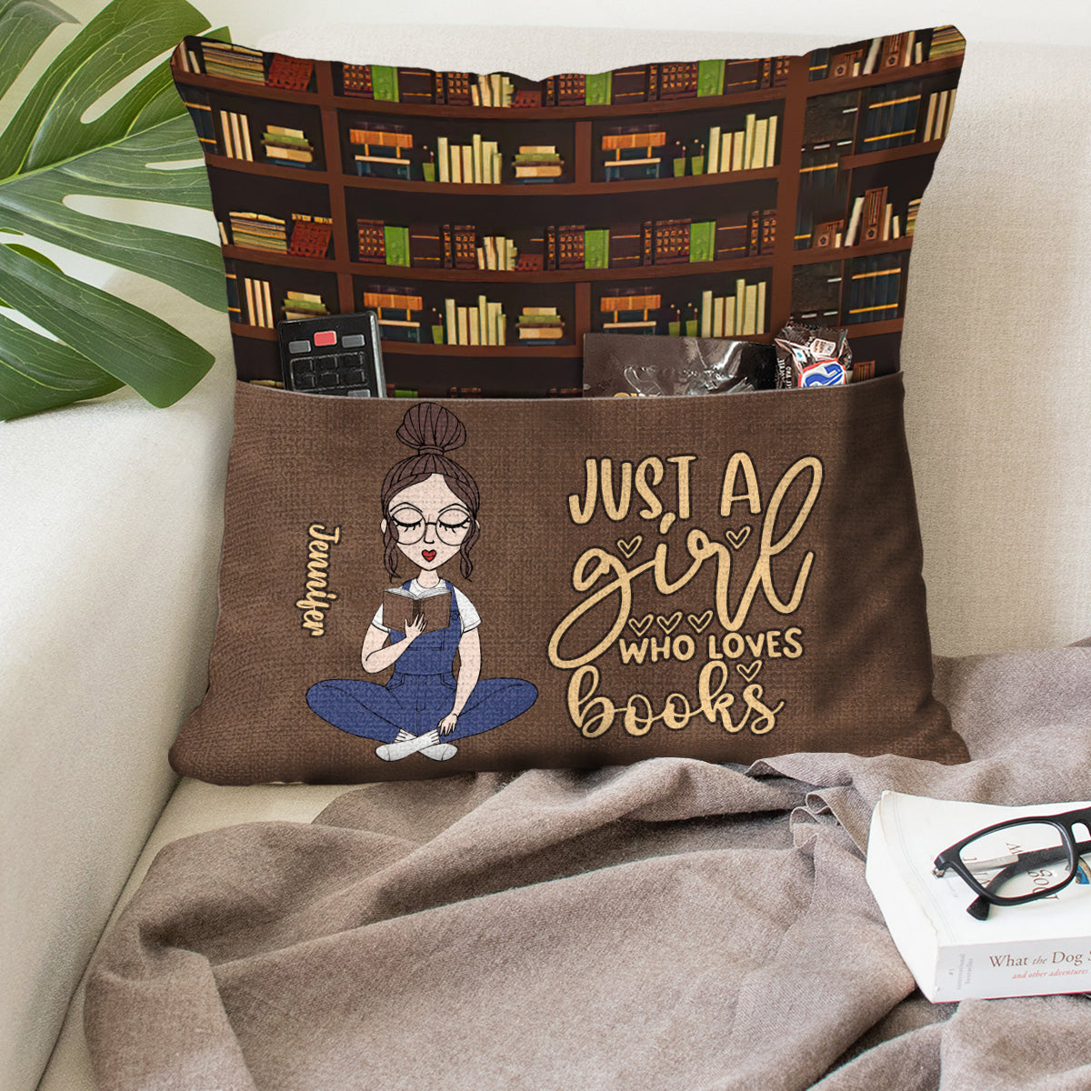 Einfach ein Mädchen, das Bücher liebt – personalisiertes Buchkissen