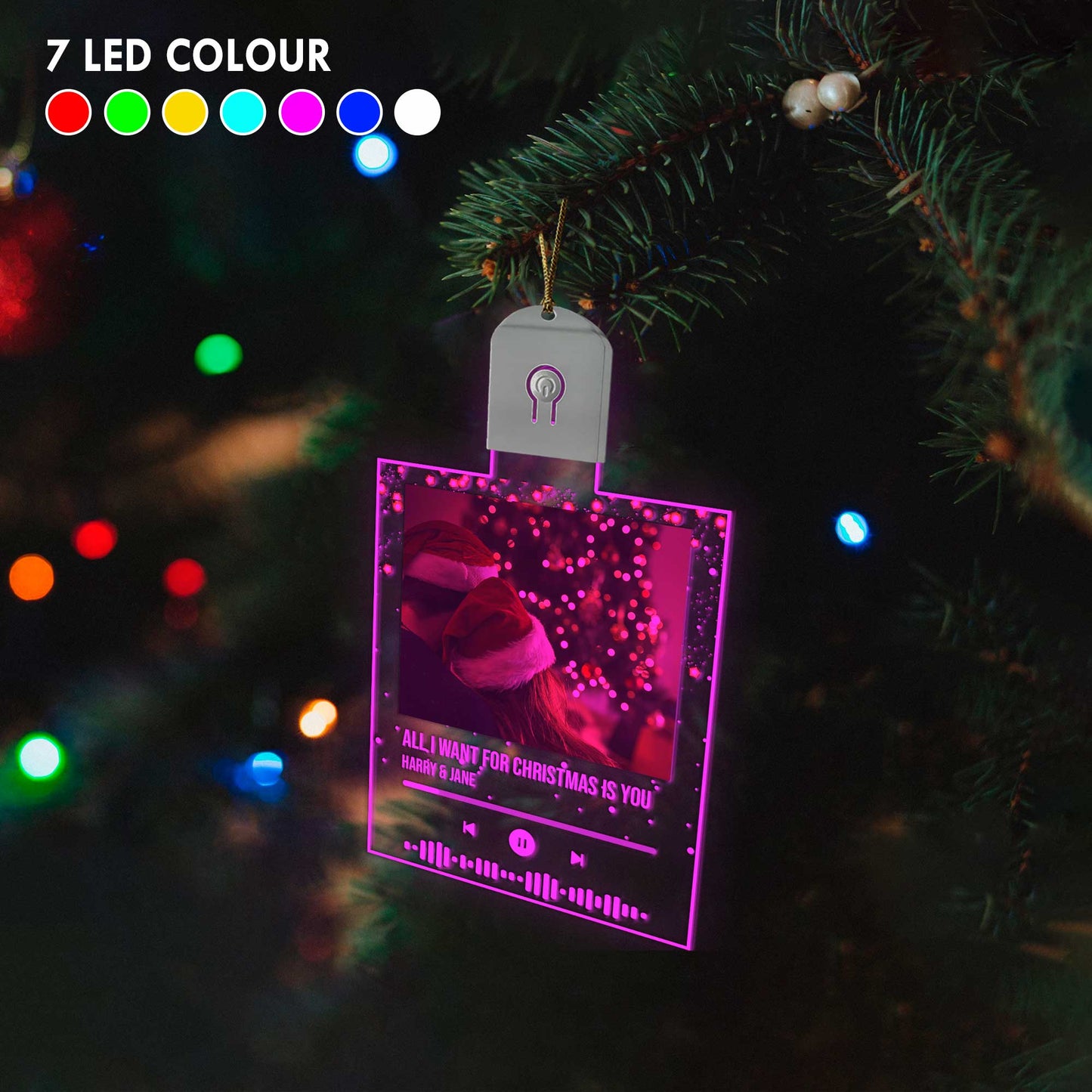 Alles, was ich mir zu Weihnachten wünsche, bist du – Personalisierte LED-Acryl-Weihnachtsbaumkugel in Form eines Paares