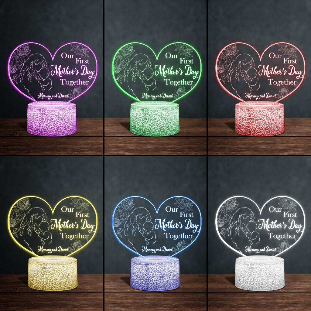Unser erster gemeinsamer Muttertag – Personalisierte Muttertags-Leuchttafel in Mutterform
