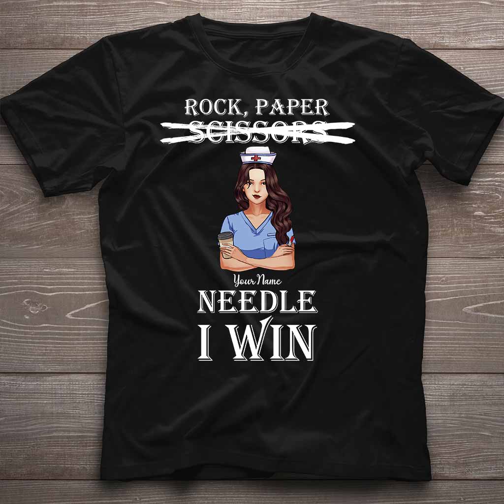 Stein, Papier, Nadel – Ich gewinne! – Personalisiertes T-Shirt und Hoodie für Krankenschwestern