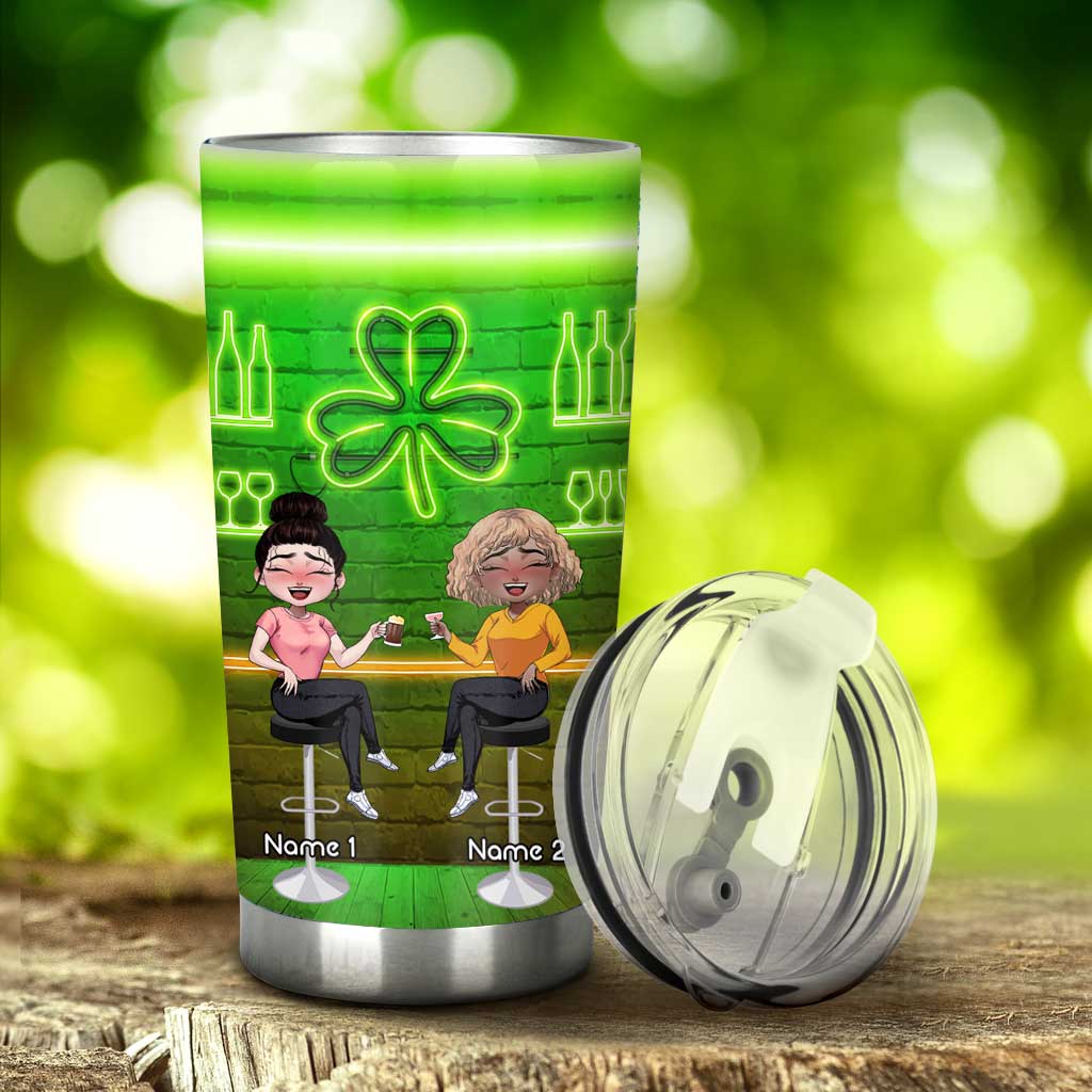 Lass uns Glück haben – personalisierter St. Patrick's Day-Becher für die beste Freundin