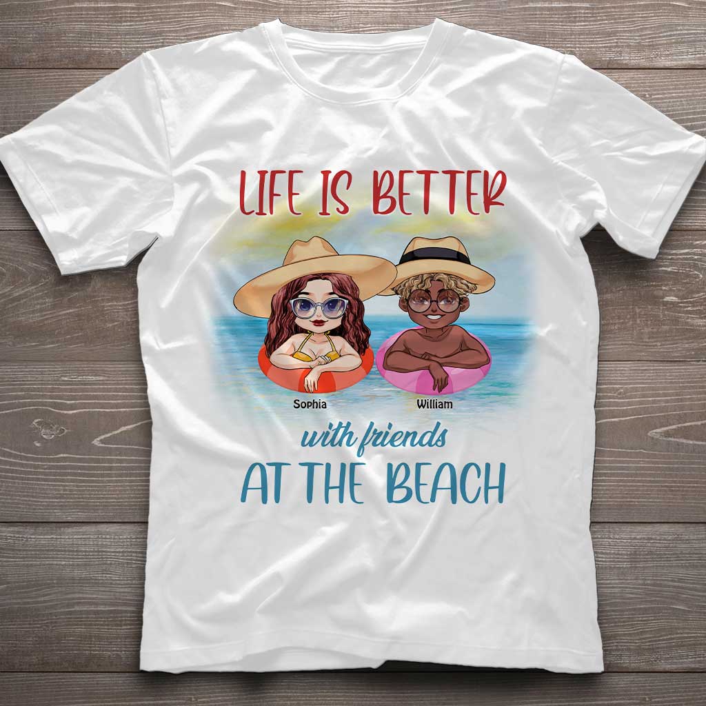 „Boozing With My Beaches“ – personalisiertes T-Shirt und Hoodie für Meeresliebhaber