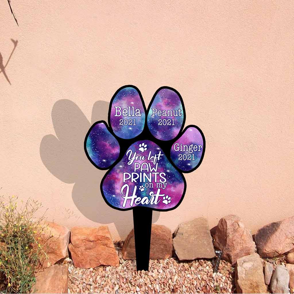 Du hast Pfotenabdrücke in meinem Herzen hinterlassen - Personalisiertes Acryl-Gartenschild mit Hundemotiv (einseitig bedruckt)