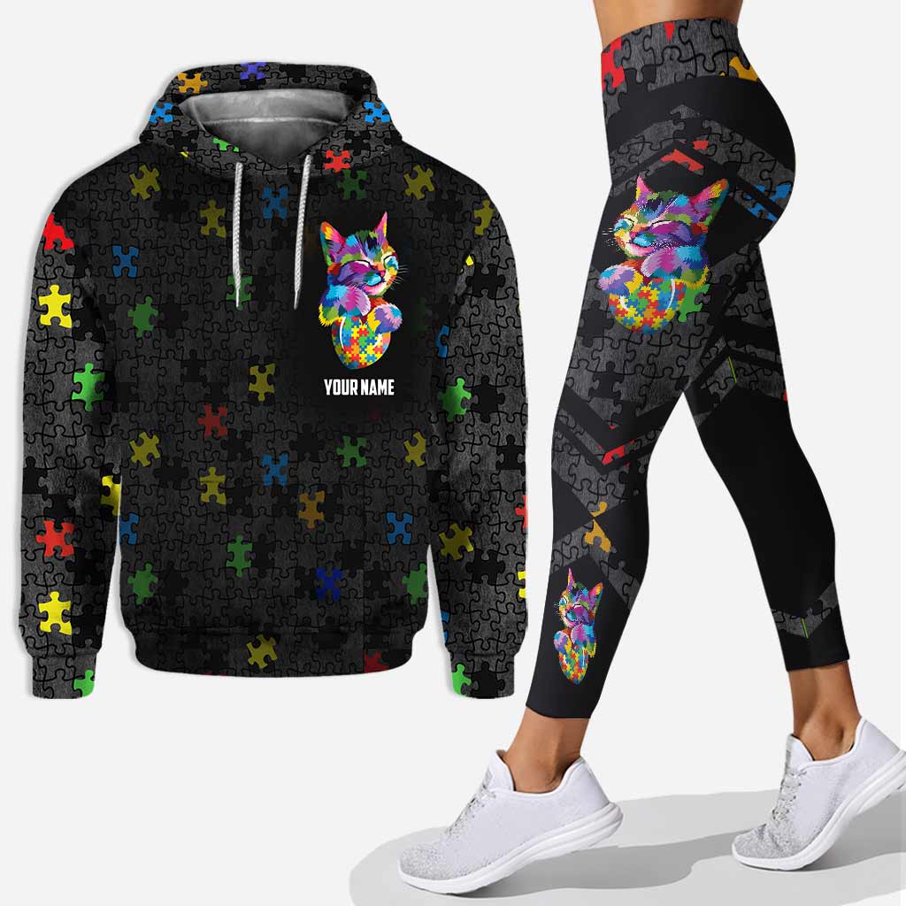 Urteile nicht über Dinge, die du nicht verstehst – Personalisierter Hoodie und Leggings zur Aufklärung über Autismus