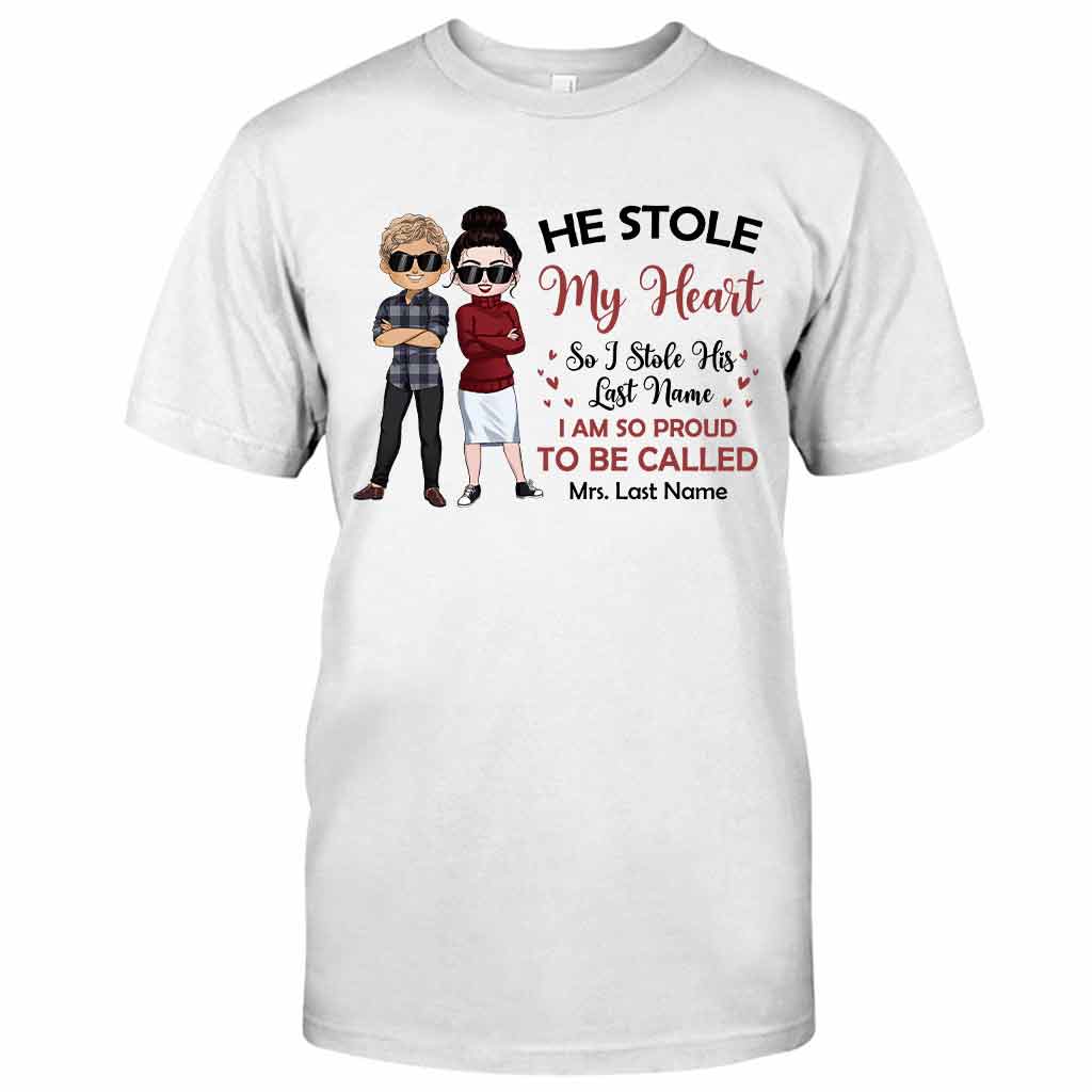 Er hat mein Herz gestohlen, ich seinen Nachnamen – Personalisiertes Partner-T-Shirt und Hoodie
