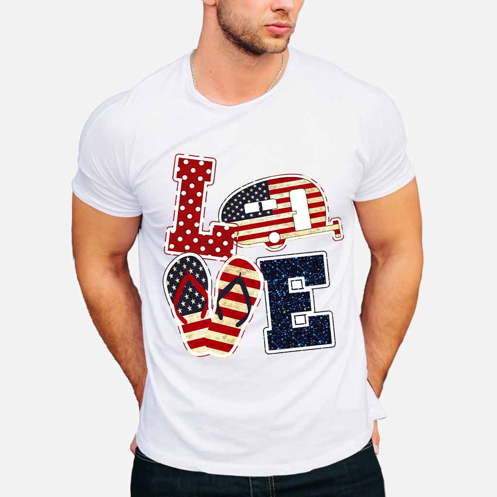 Personalisiertes T-Shirt und Hoodie zum Thema „Ich liebe Camping“